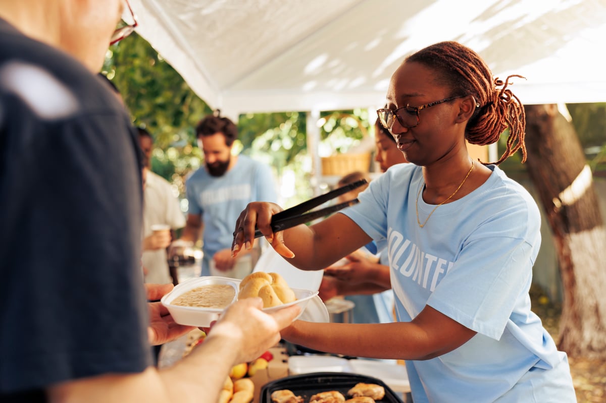 food-distribution-assisting-poor-people-2023-11-27-05-05-58-utc